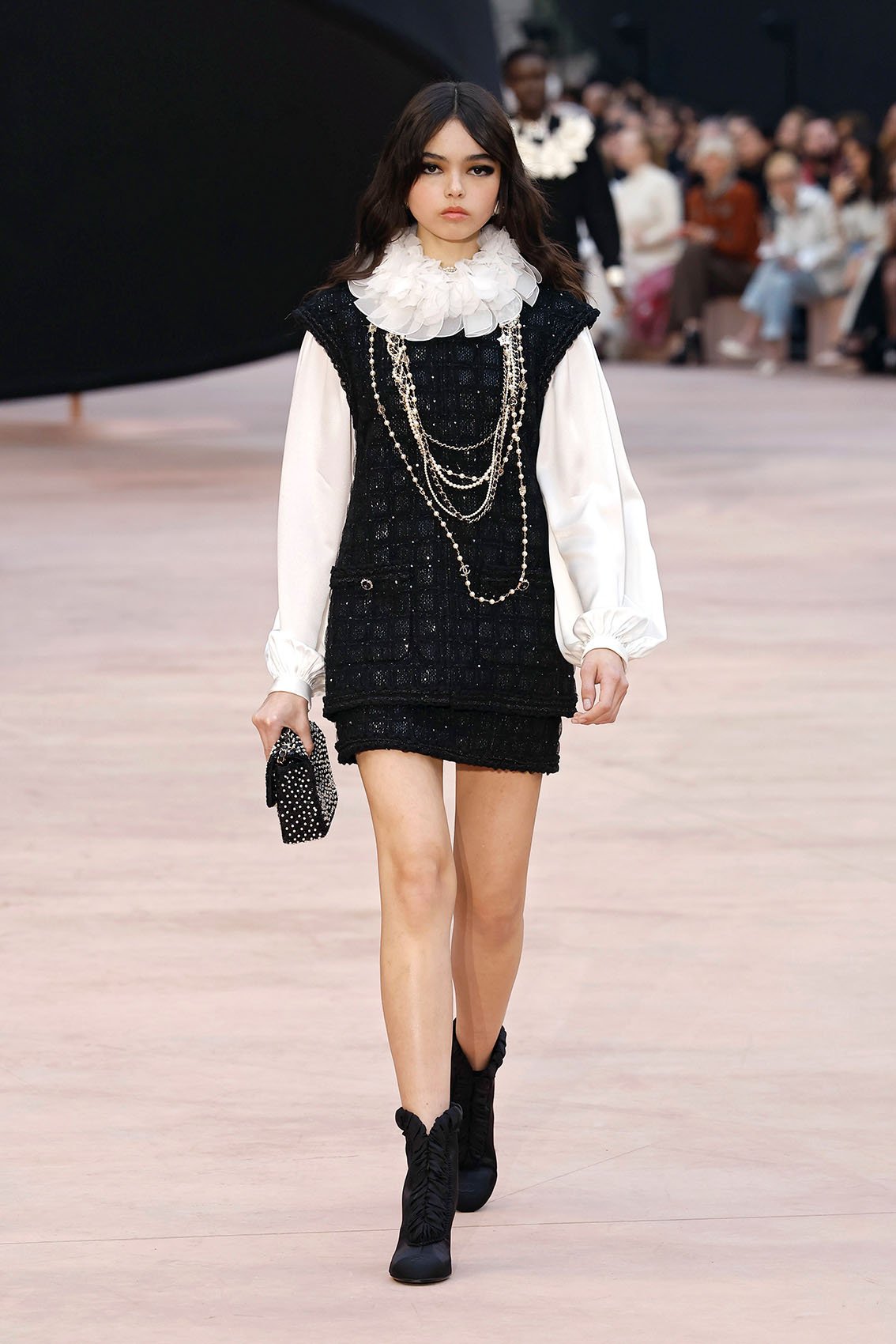 Catwalk Imagery: Chanel A/W 25 Womenswear | SHOWstudio