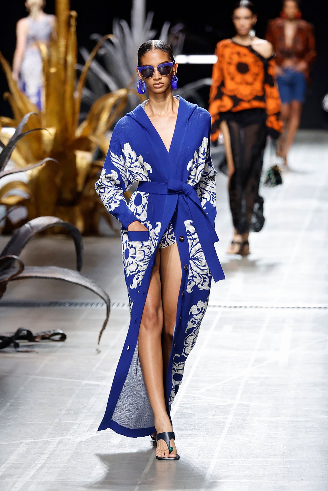 ワンピース ETRO SS25 Dresses (WRHA0385 99SP5E3X0883) Etro S/S 25 Womenswear | SHOWstudio