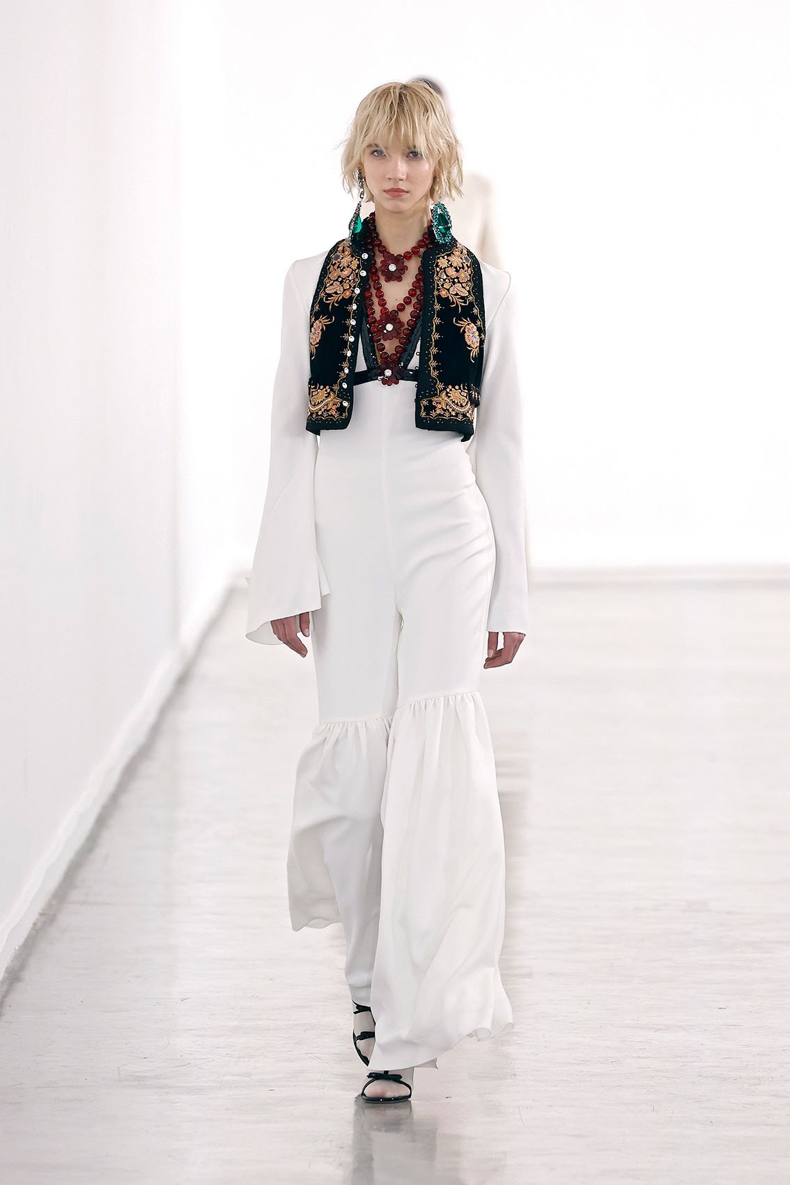 Giambattista_Valli_AW23_Womens