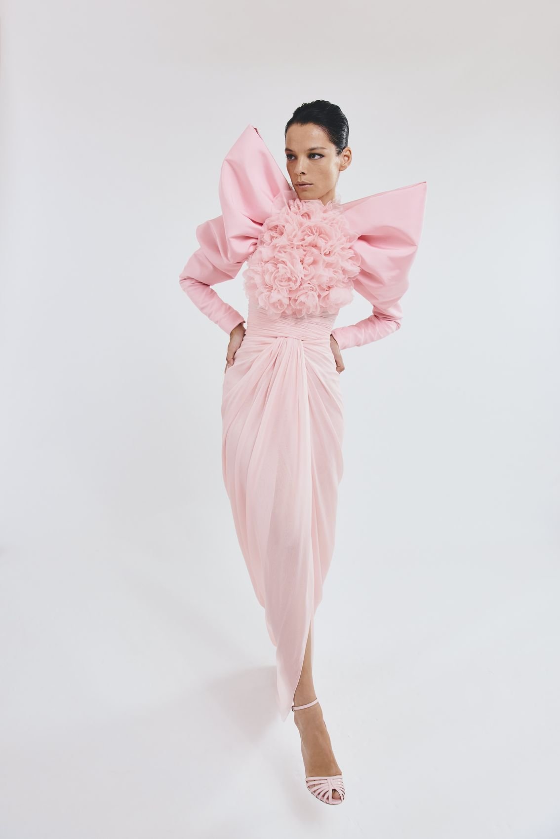 GiAMBATTiSTA VALLi 25SSSVMO3111J2DEN7003 関税送料込 Giambattista Valli Rose-Print Cotton Midi-Dress | Saks Fifth