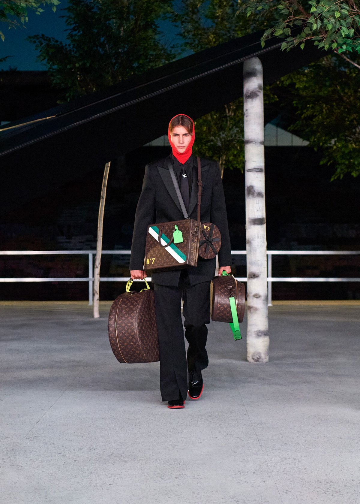 LOUIS_VUITTON_SEASONLESS_SS22_ LOUIS_VUITTON_SEASONLESS_SS22_