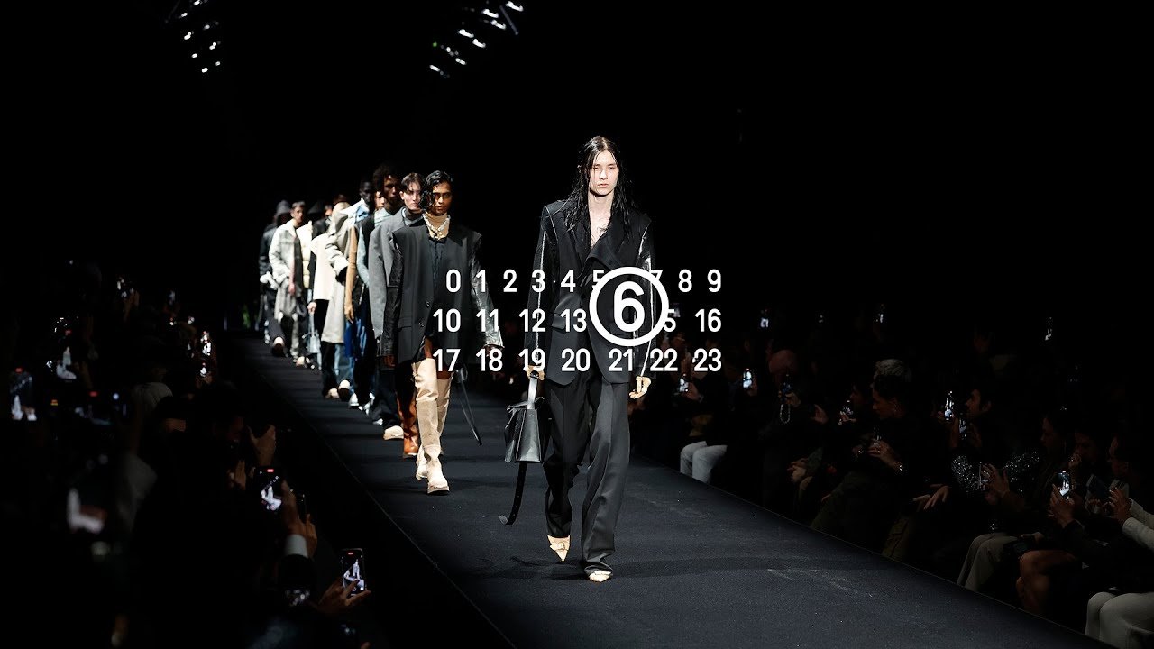 Runway Show: MM6 Maison Margiela A/W 23 | SHOWstudio