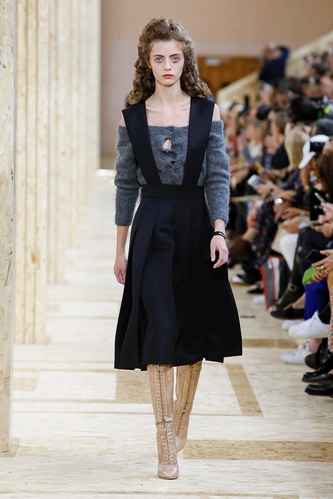 Miu-Miu-RTW-SS20-Paris-1055.