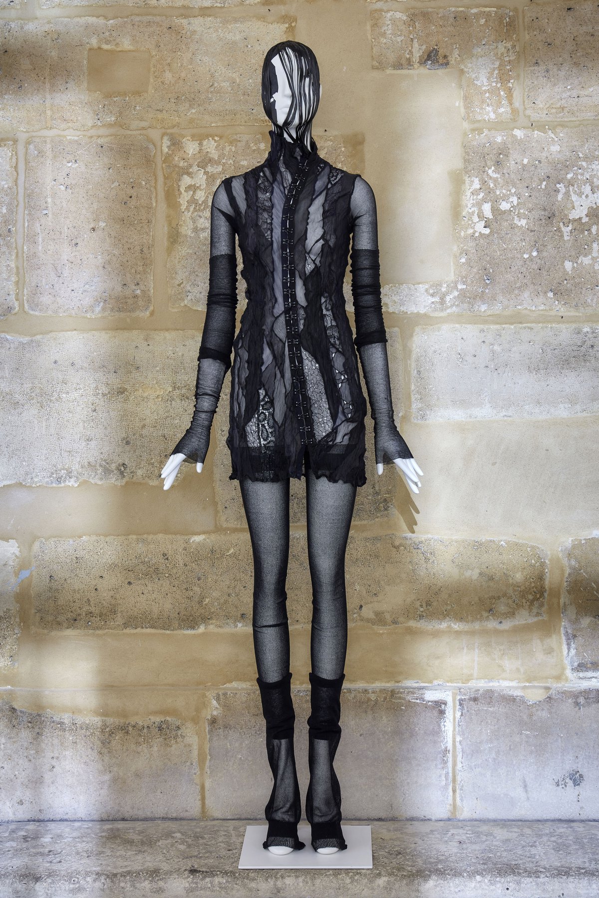 OLIVIER_THEYSKENS_SS22_WOMENSW