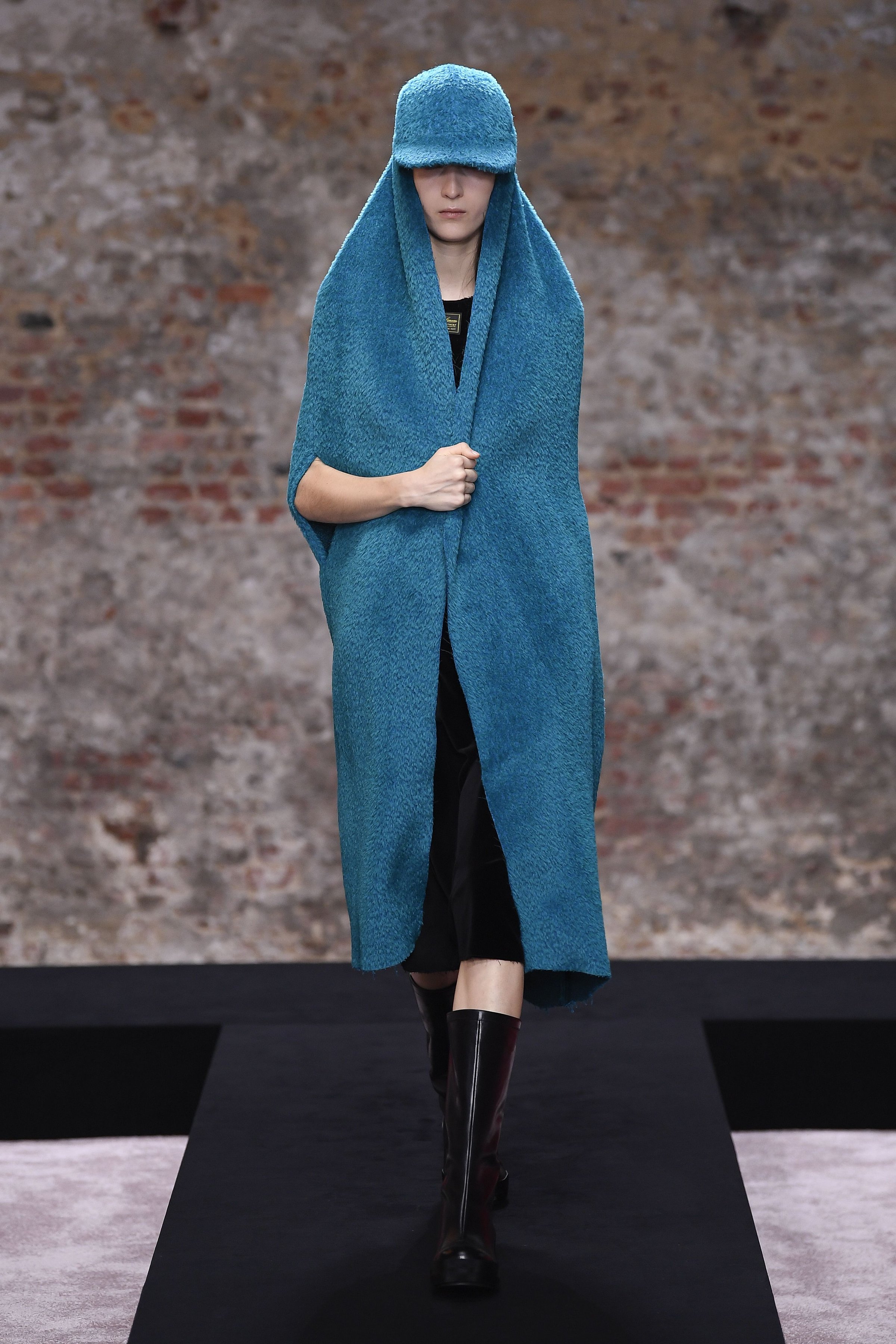 極美品 RAF SIMONS ラフシモンズ AW Look22 ロングスリーブ ニット 48 Extreme Long sleeves knit Excellent Condition SS rank 極美品 RAF SIMONS ラフシモンズ ニット セーター 22AW ブレイド