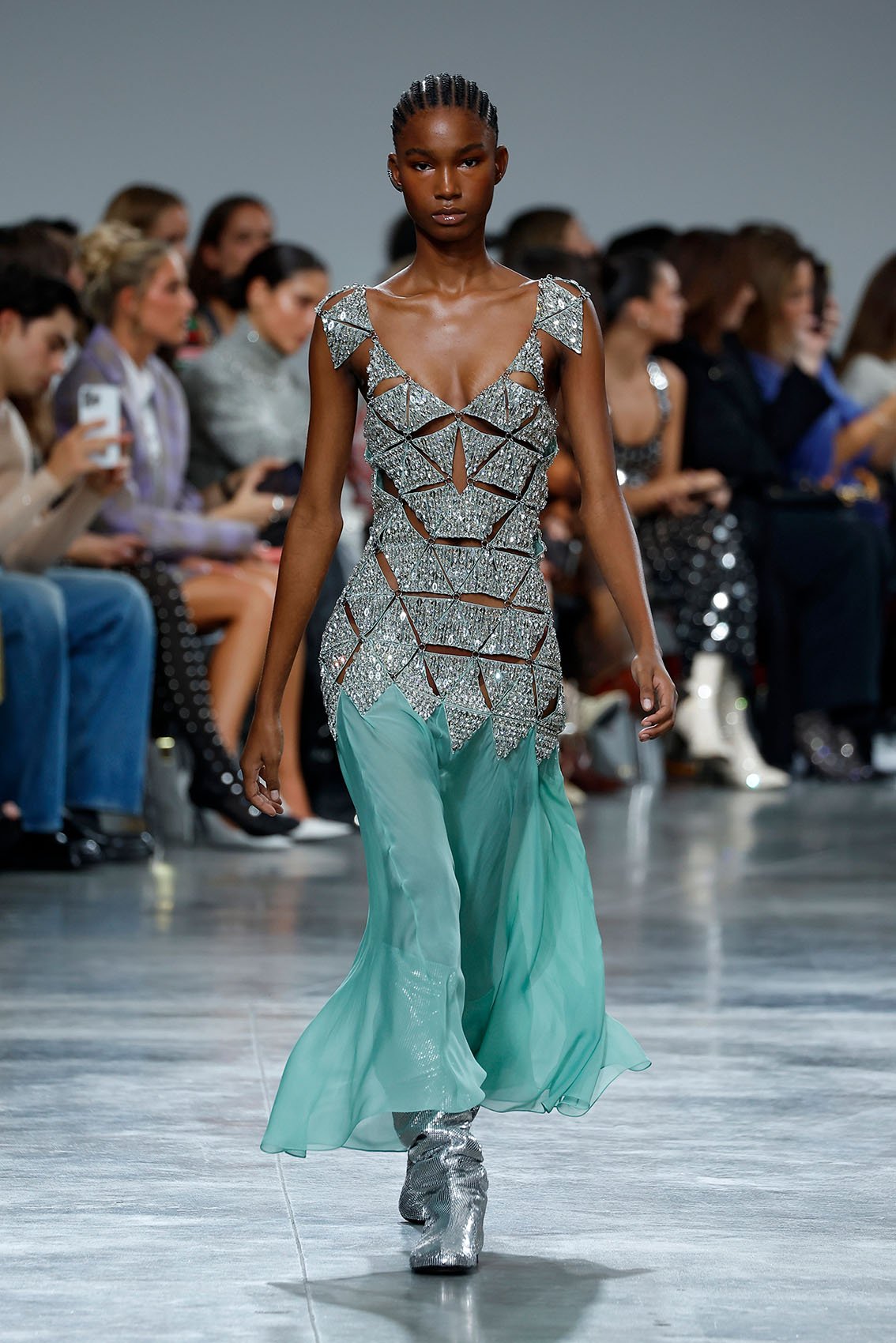 スカート Rabanne SS25 (25EJJU598PA0244 M959) Rabanne S/S 25 Womenswear | SHOWstudio