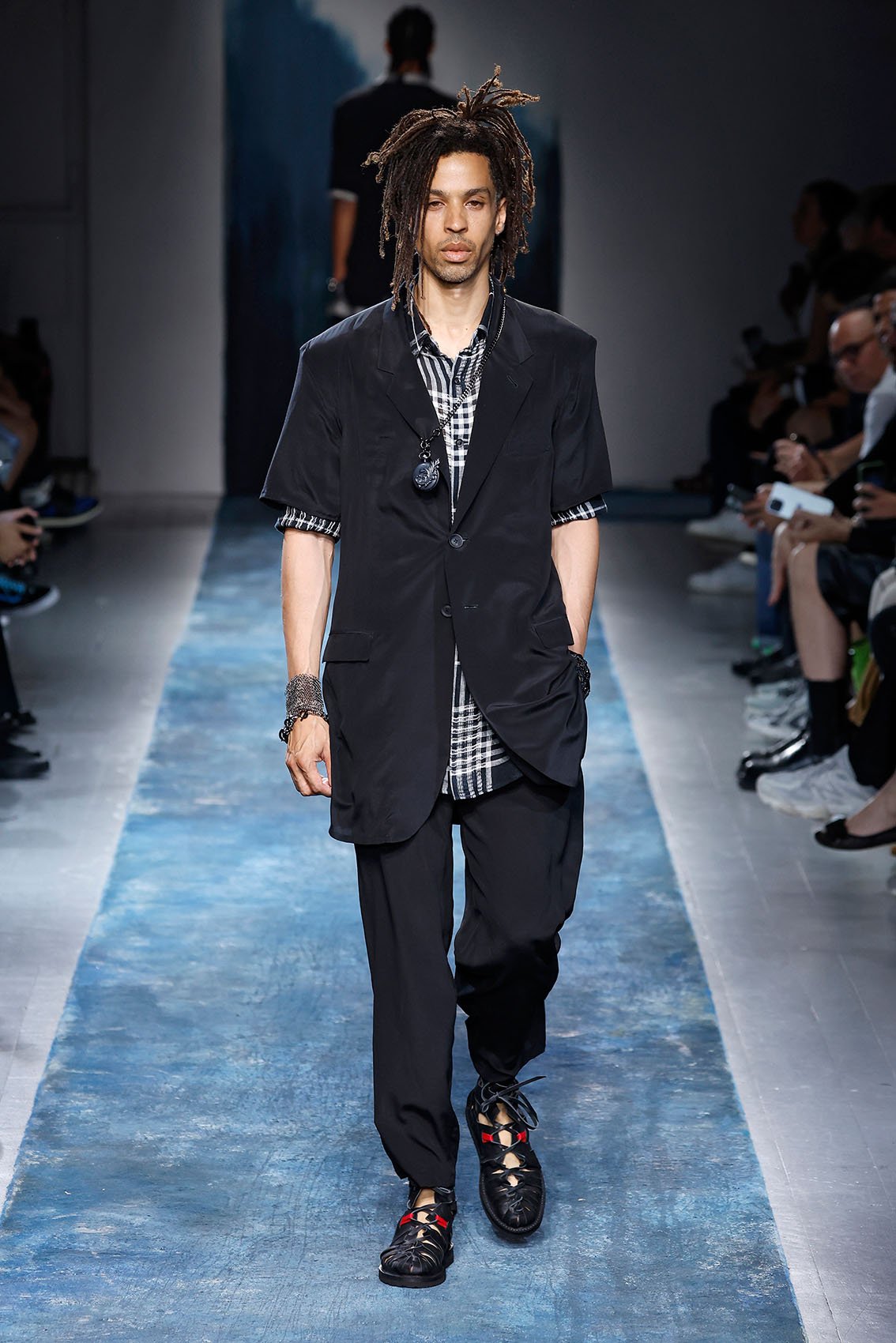 6・1 THE MEN LOOKBOOK yohji yamamoto pic1.jpg