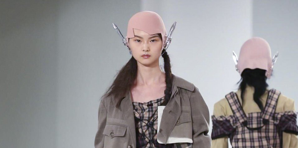 Maison Margiela S/S 17 Womenswear | SHOWstudio