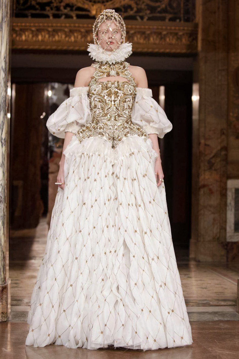 Alexander McQueen A/W 13 Womenswear | SHOWstudio