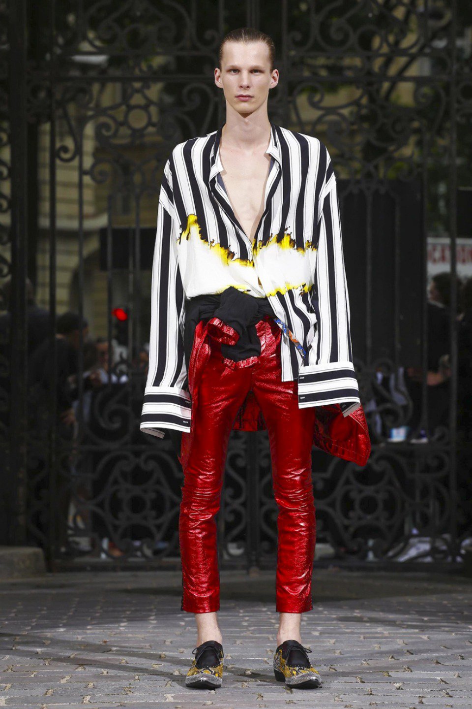 Haider Ackermann S/S 17 Menswear | SHOWstudio Haider Ackermann S/S 17 Menswear | SHOWstudio