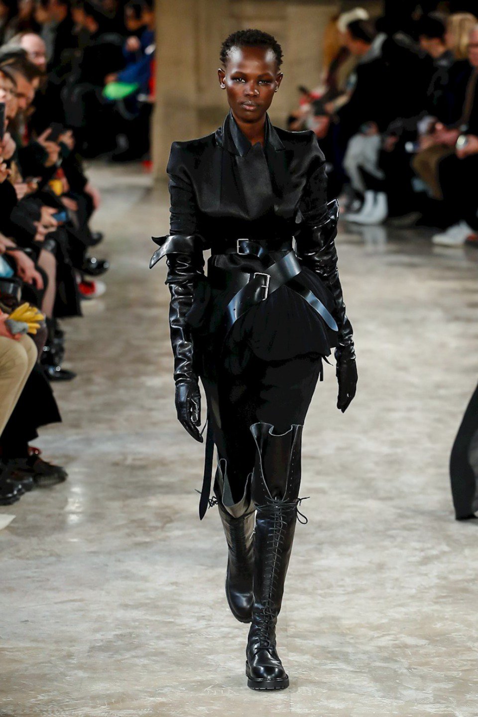 Ann Demeulemeester A/W 18 Womenswear | SHOWstudio