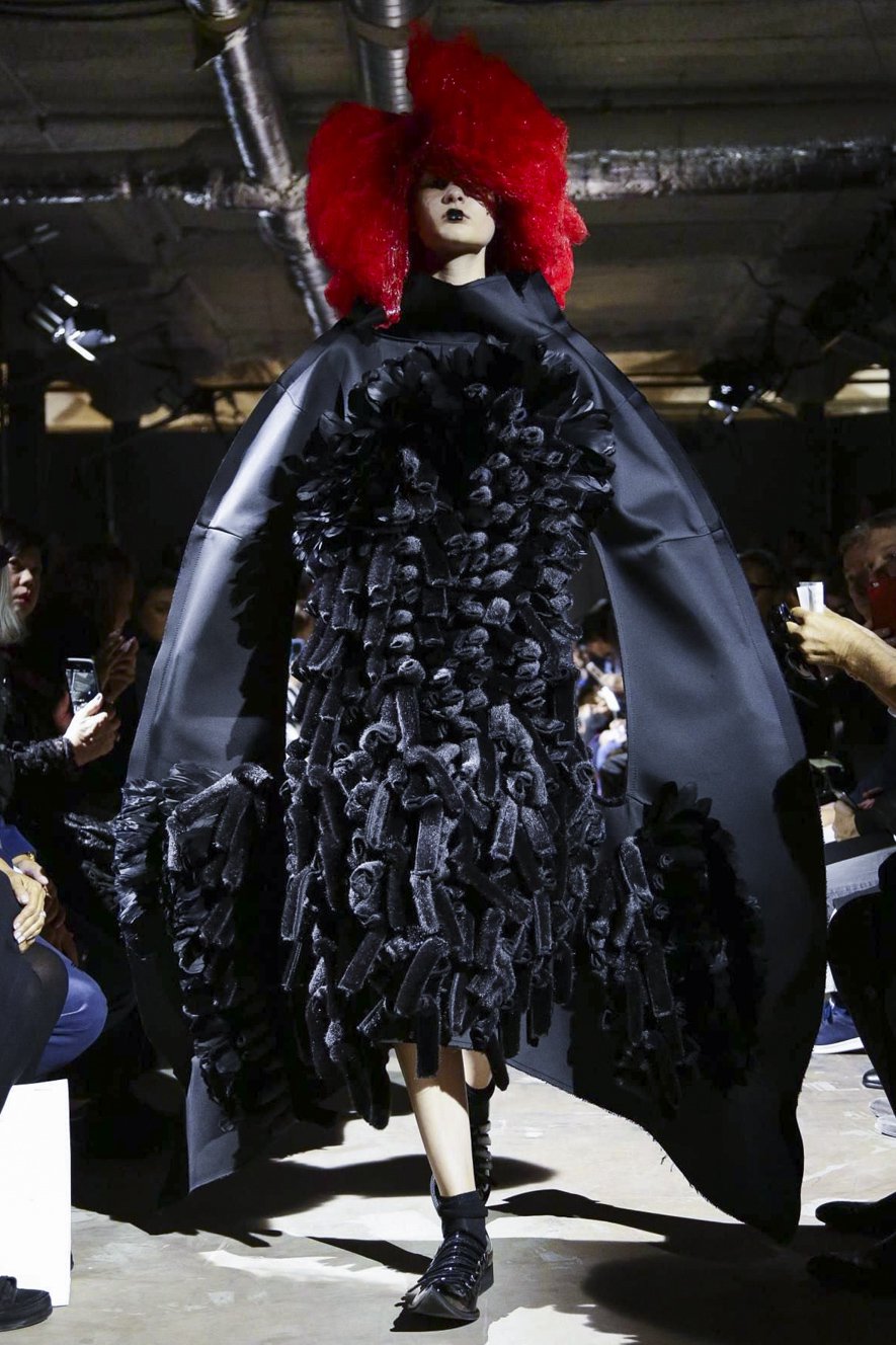 Show Report: Comme des Garçons S/S 16 Womenswear | SHOWstudio