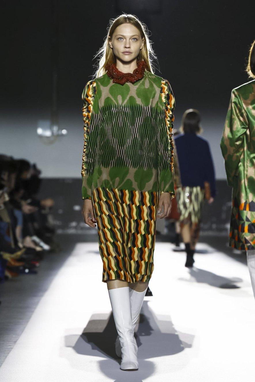 Dries Van Noten A/W 17 Womenswear | SHOWstudio Dries Van Noten A/W 17 Womenswear | SHOWstudio