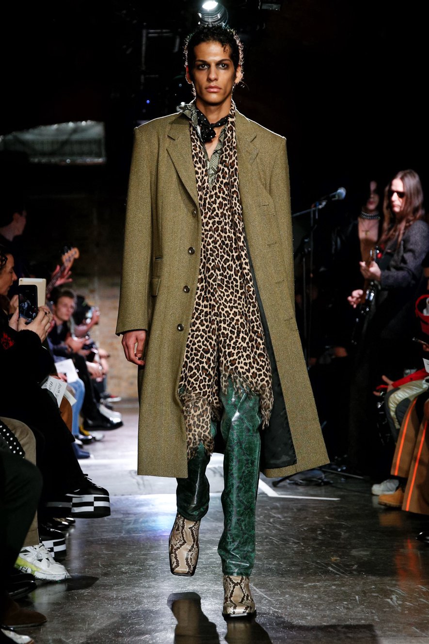 JOHN LAWRENCE SULLIVAN 19aw 預けよ leopard coat