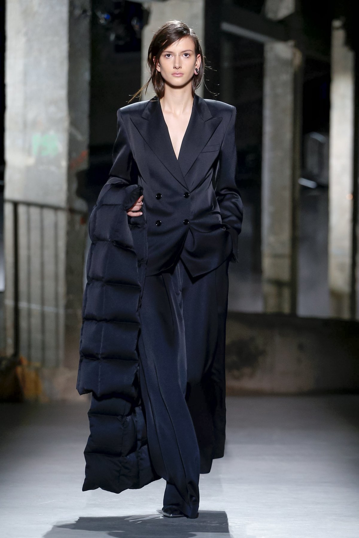 Dries Van Noten A/W 19 Womenswear | SHOWstudio