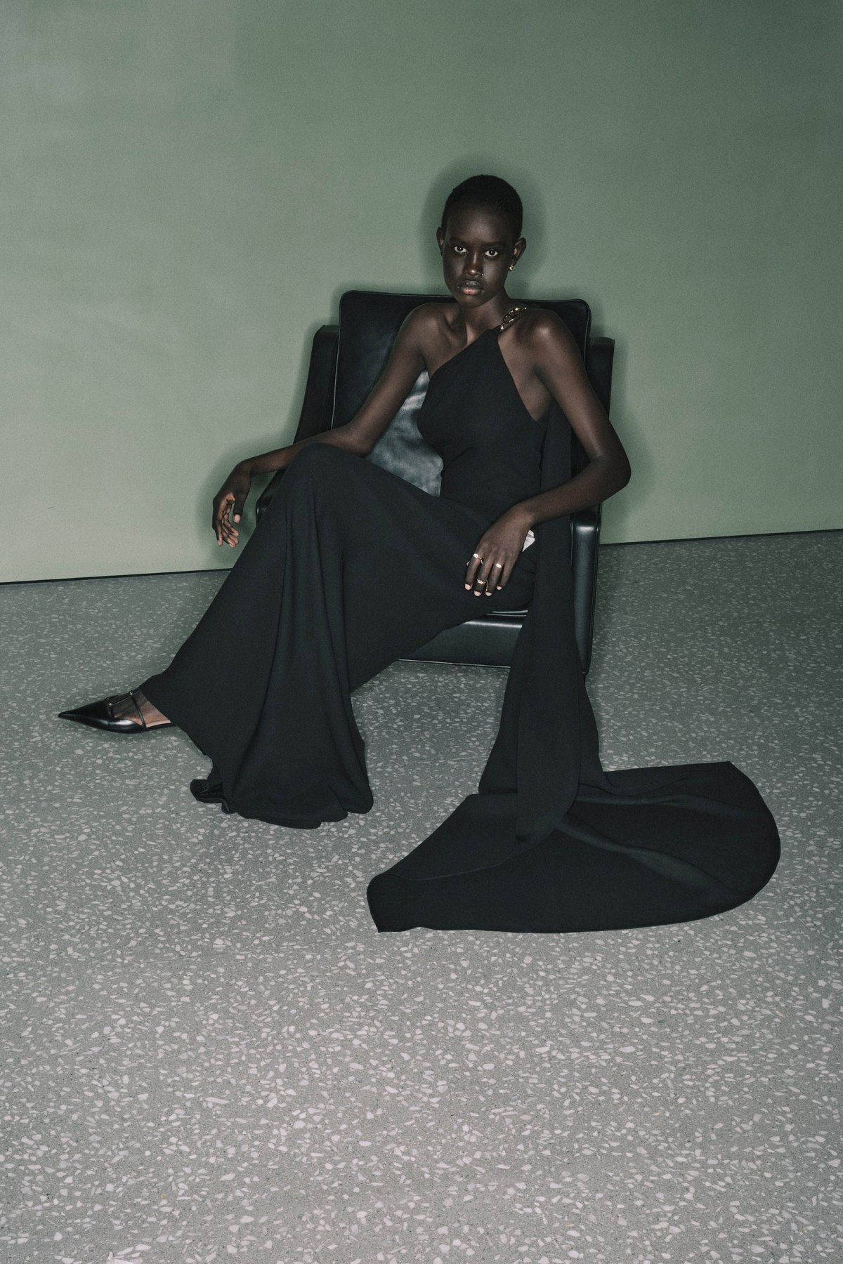 Lookbook: Valentino Fall 2024 Womenswear | SHOWstudio