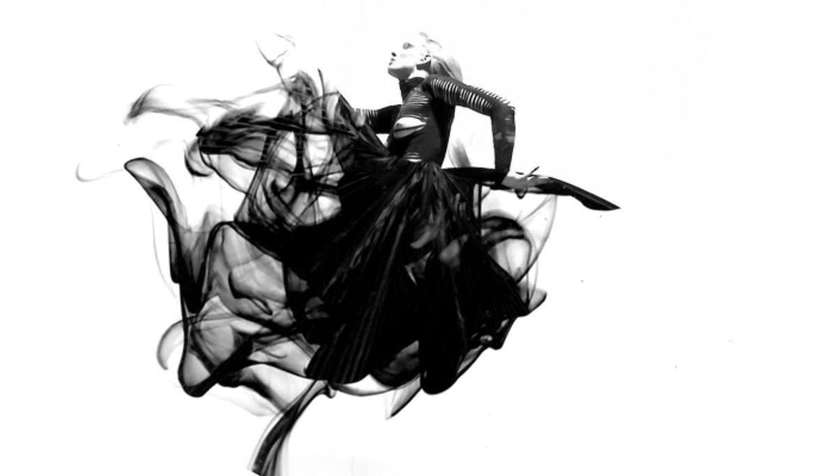 Gareth Pugh A/W 09 | SHOWstudio